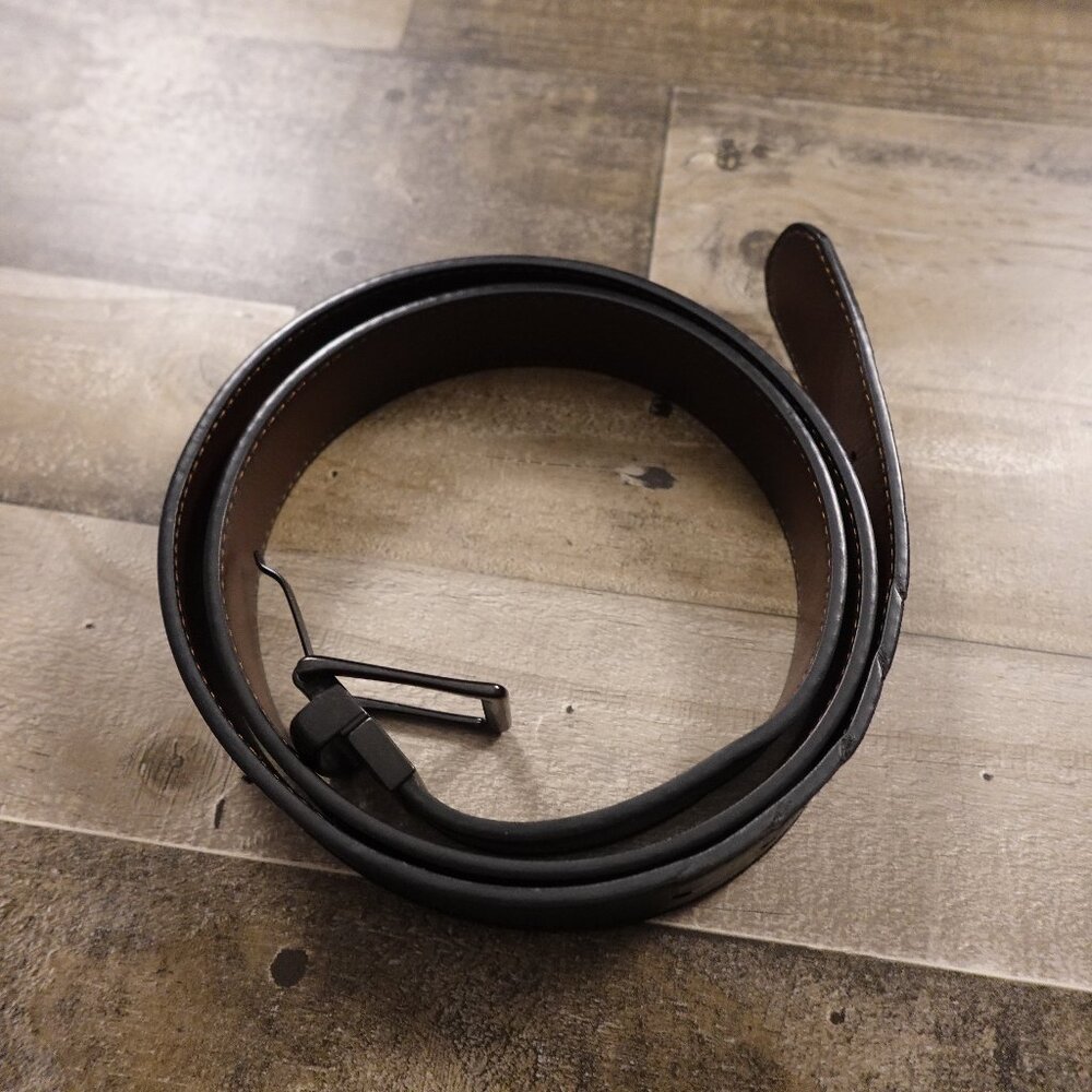 Levi’s‎ Black Leather Belt Men's Size 50-52